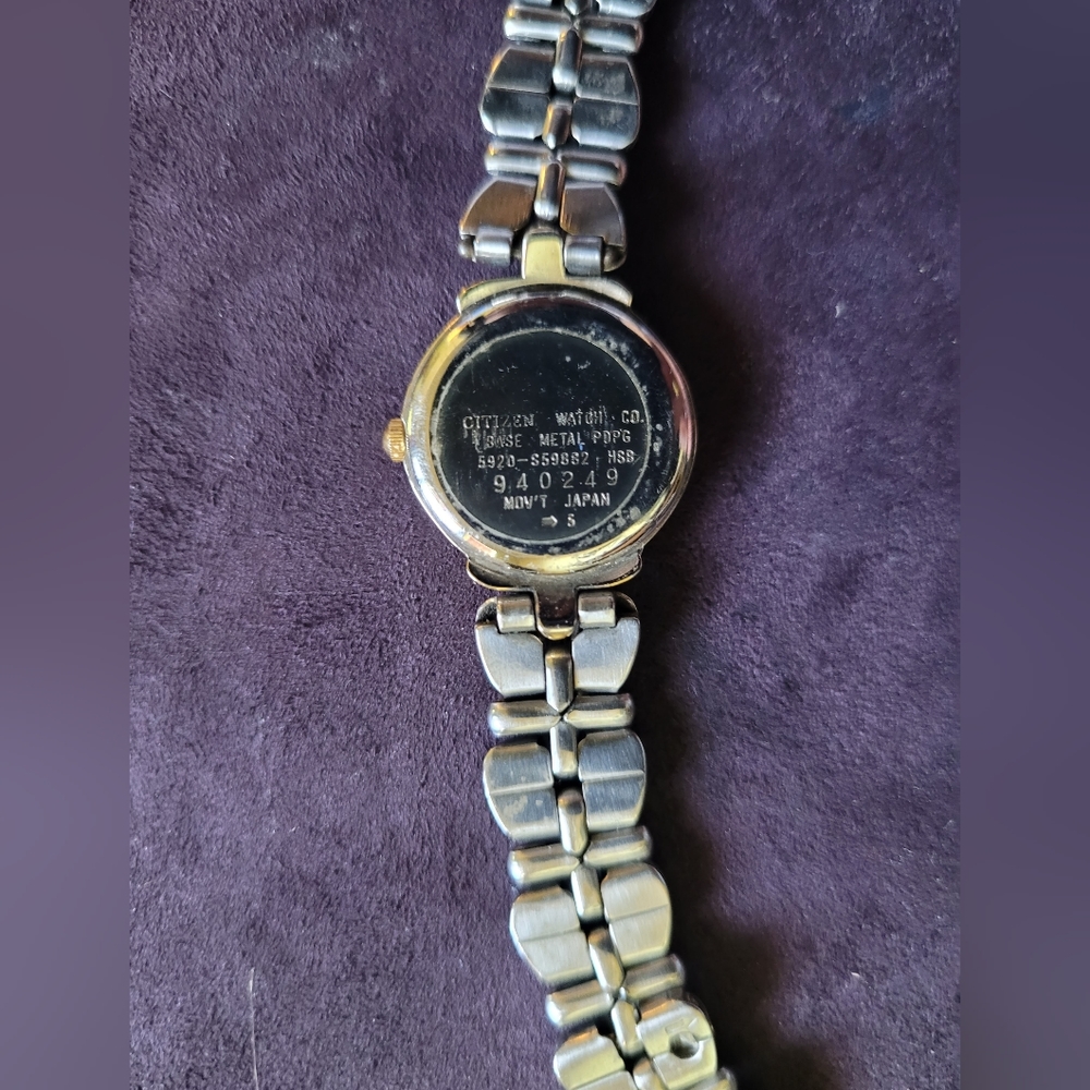 Citizen Watch - Picture 2 of 4